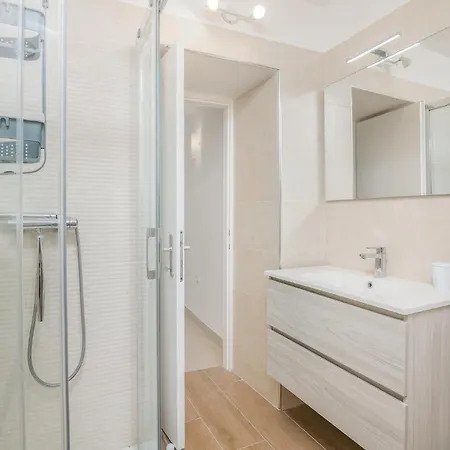 度假居 2 Bedroom Cozy In