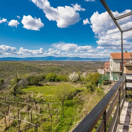 2 Bedroom Pet Friendly In Hébergement de vacances Dobrinj