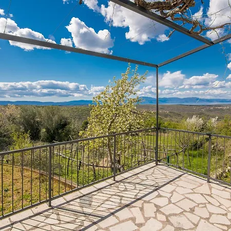 2 Bedroom Pet Friendly In Hébergement de vacances Dobrinj